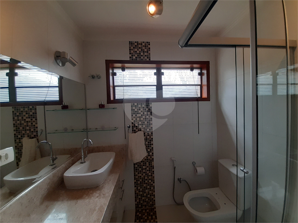 Vende-se: Casa, 4 dormitórios, 3 Vagas Jardim Floresta – Tremembé!