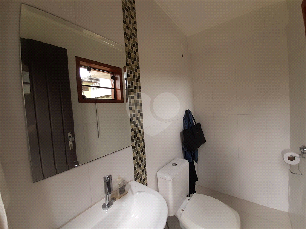 Vende-se: Casa, 4 dormitórios, 3 Vagas Jardim Floresta – Tremembé!