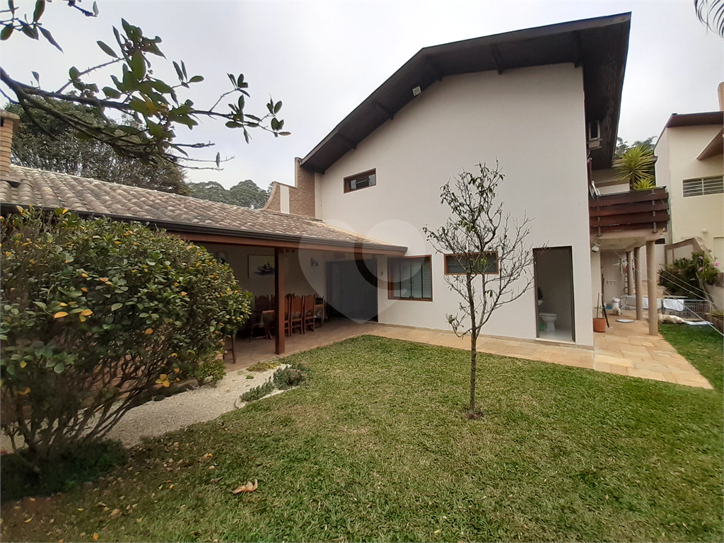 Vende-se: Casa, 4 dormitórios, 3 Vagas Jardim Floresta – Tremembé!