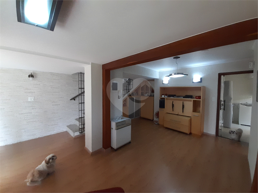 Vende-se: Casa, 4 dormitórios, 3 Vagas Jardim Floresta – Tremembé!