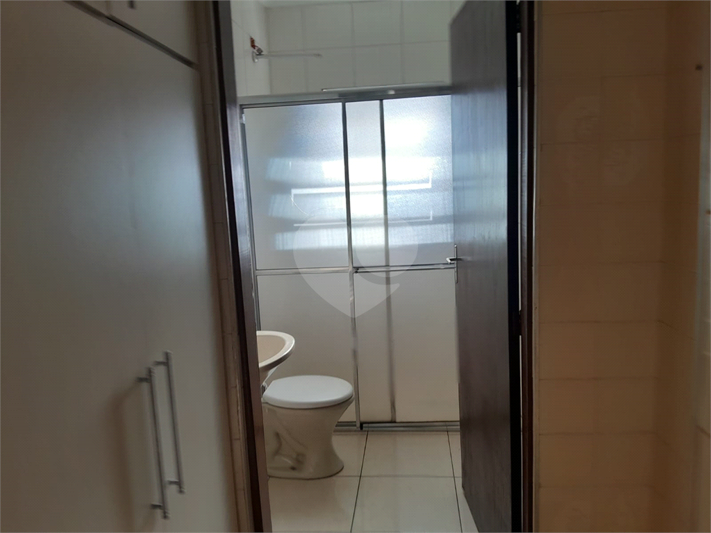 Sobrado Betel/Continental a Venda com 03 dormitórios, Sala com terraço e Churrasqueira. 