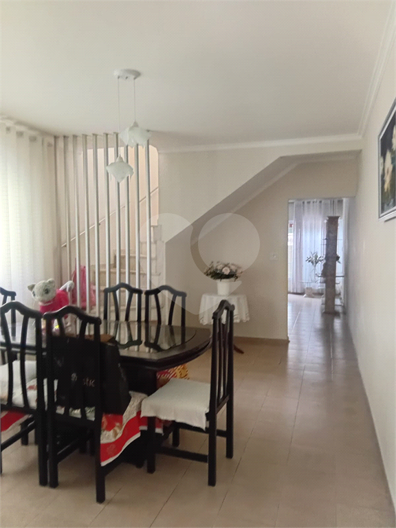 Sobrado Tremembé, com 3 dormitórios, sendo 1 Suite, 2 vagas de Garagem 