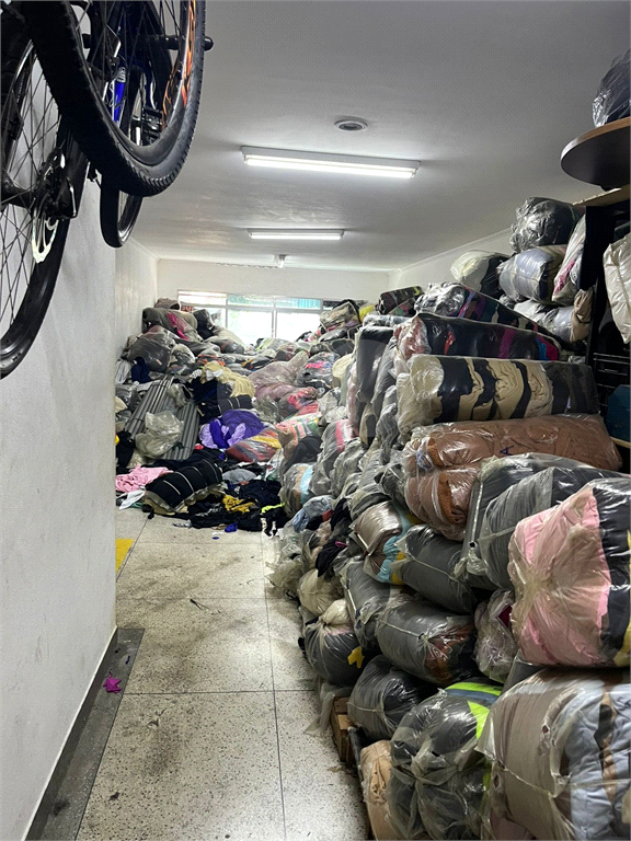 Prédio comercial a venda no Brás, Rua Rio Bonito