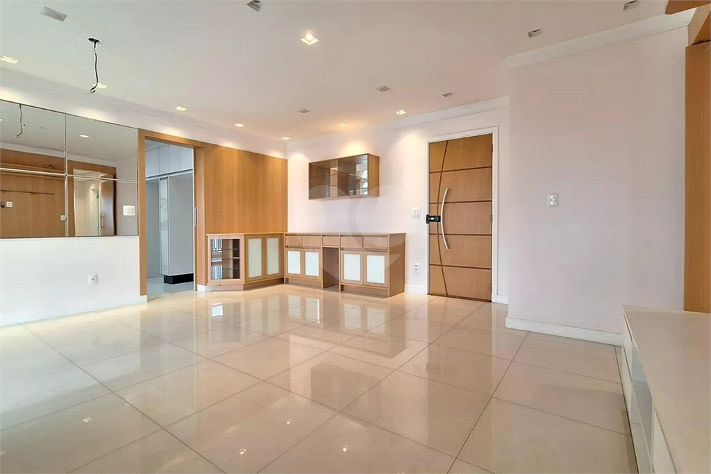 Apartamento, 3 quartos, 108 m² - Foto 3