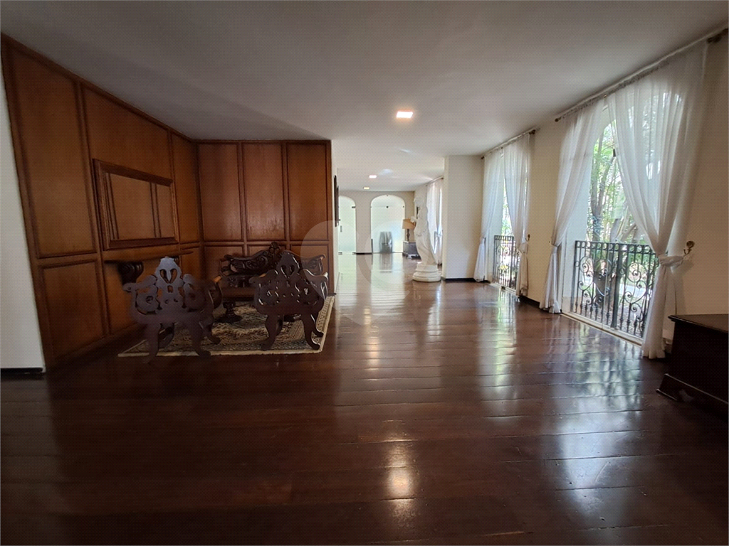 Imóvel 130m² 3 quartos, 1 vaga de garagem Jardins