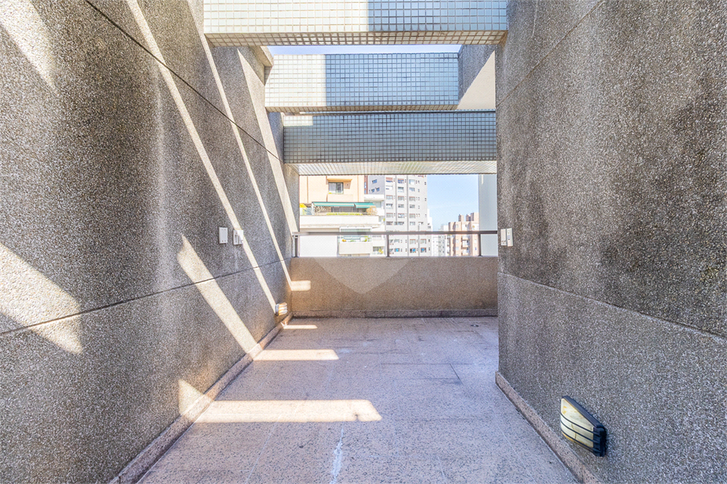 APARTAMENTO em JARDIM GUEDALA