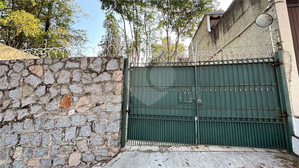 Terreno Residencial de 1.198m² no Coração do Tremembé