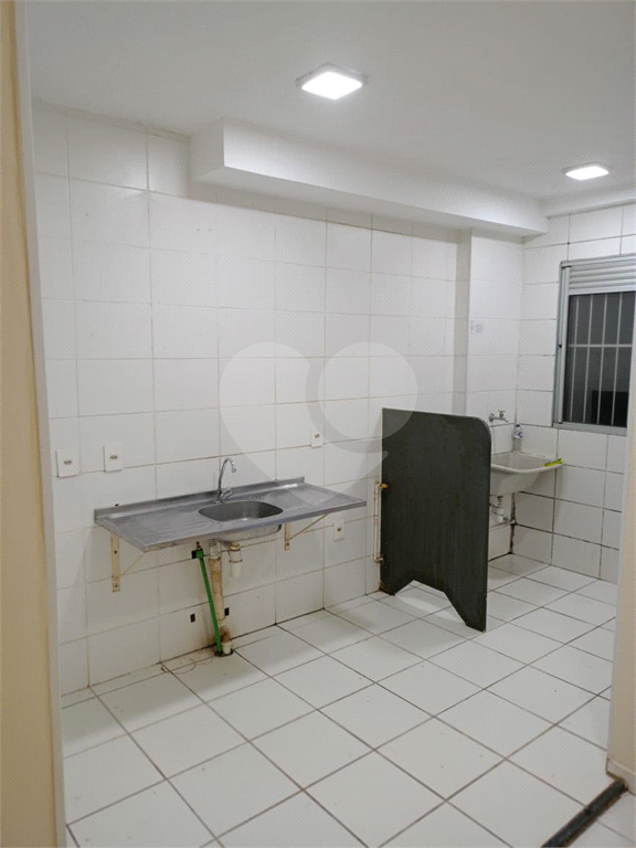 VENDE APARTAMENTO DE 2 DORMITÓRIOS COM VAGA - EM ALTOS DE IPANEMA - SOROCABA 