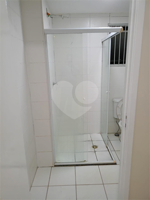 VENDE APARTAMENTO DE 2 DORMITÓRIOS COM VAGA - EM ALTOS DE IPANEMA - SOROCABA 