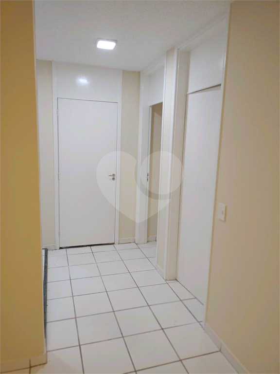 VENDE APARTAMENTO DE 2 DORMITÓRIOS COM VAGA - EM ALTOS DE IPANEMA - SOROCABA 