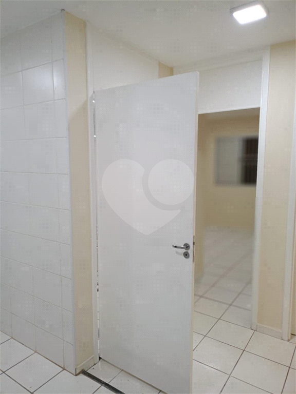 VENDE APARTAMENTO DE 2 DORMITÓRIOS COM VAGA - EM ALTOS DE IPANEMA - SOROCABA 