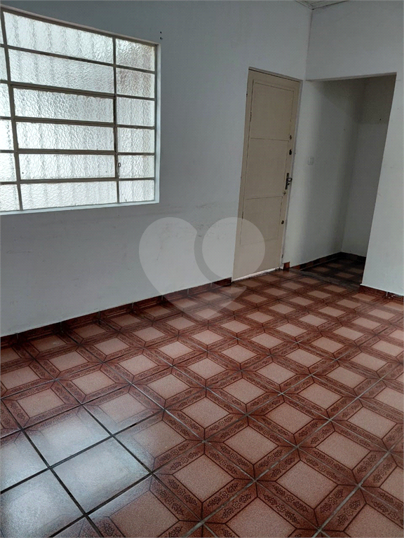 Salão Comercial 192m² disponível para venda na Av. Guapira Excelente ponto comercial