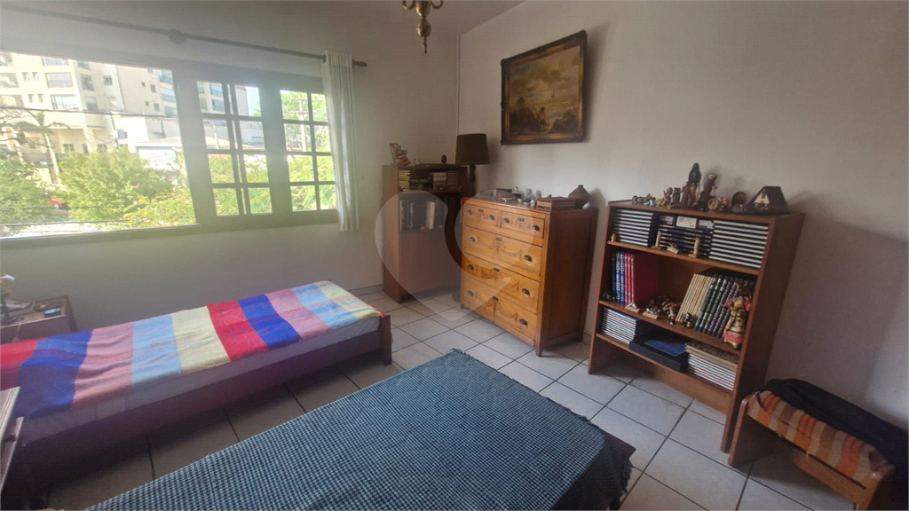 Sobrado a Venda | 3 dormitorios(1 suite ) | 2 vagas | 247m² no Jardim São Paulo