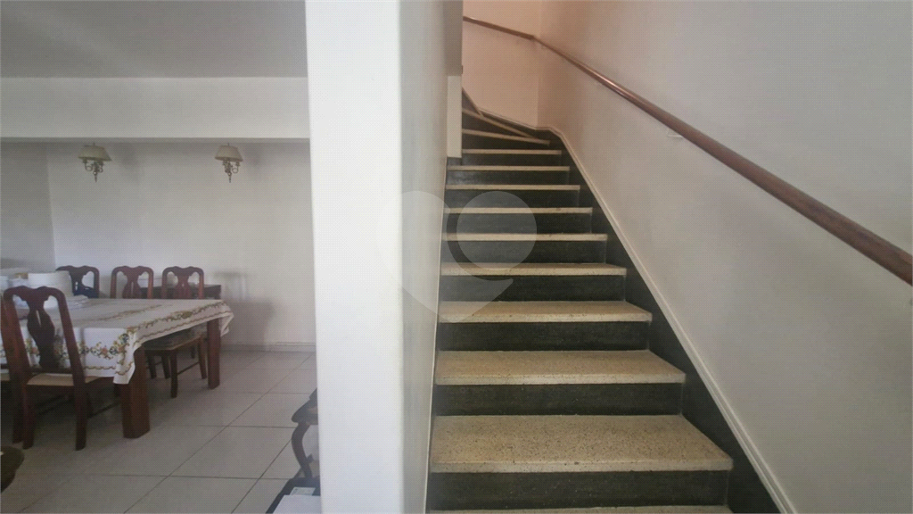Sobrado a Venda | 3 dormitorios(1 suite ) | 2 vagas | 247m² no Jardim São Paulo