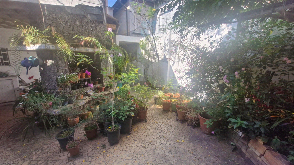 Sobrado a Venda | 3 dormitorios(1 suite ) | 2 vagas | 247m² no Jardim São Paulo