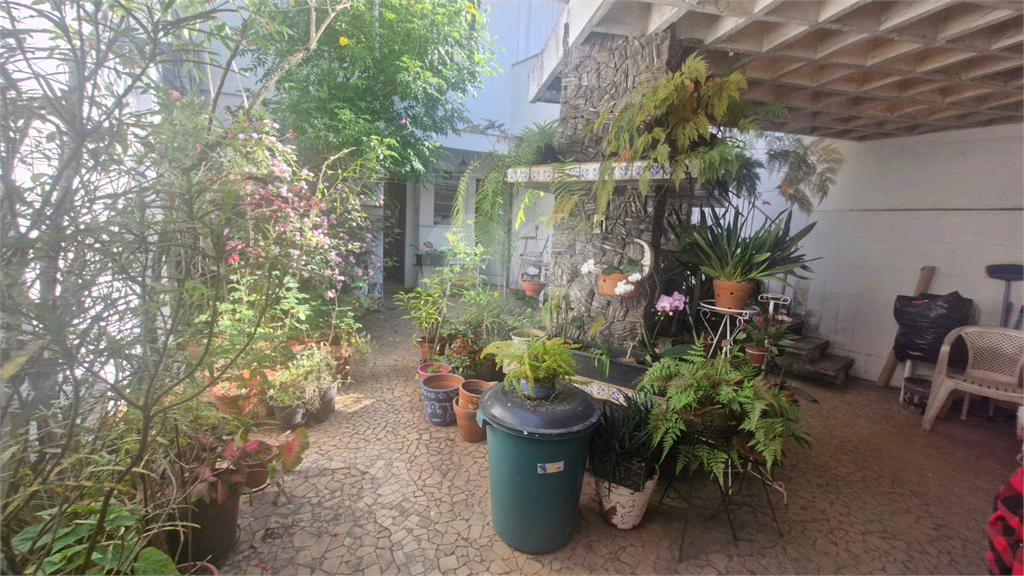 Sobrado a Venda | 3 dormitorios(1 suite ) | 2 vagas | 247m² no Jardim São Paulo