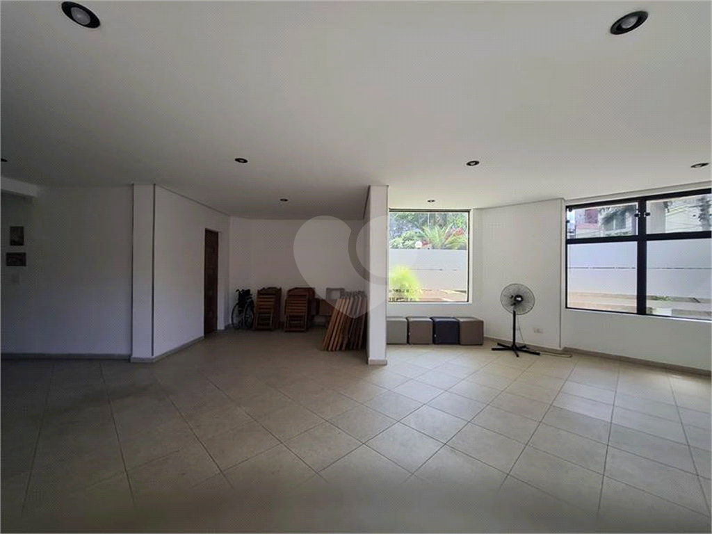 Apartamento à venda e aluguel com 2 quartos, 90m² - Foto 39