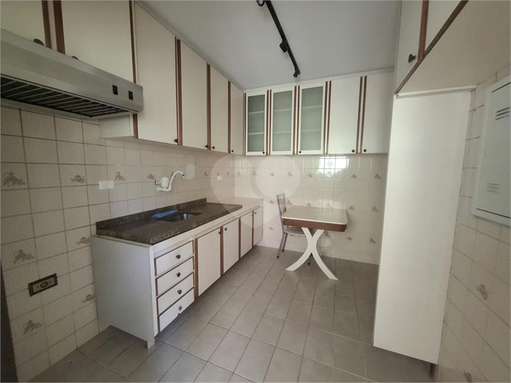 Apartamento à venda e aluguel com 2 quartos, 90m² - Foto 25