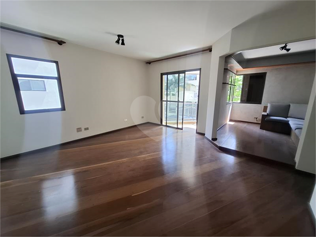 Apartamento à venda e aluguel com 2 quartos, 90m² - Foto 32