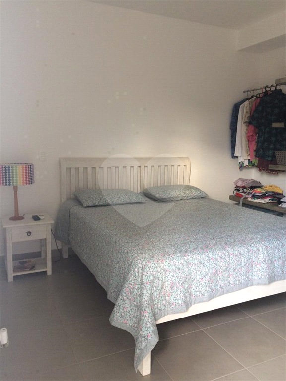 Paúba Um Vilarejo condomínio fechado sobrado venda 5 suítes piscina churrasqueira 4 vagas