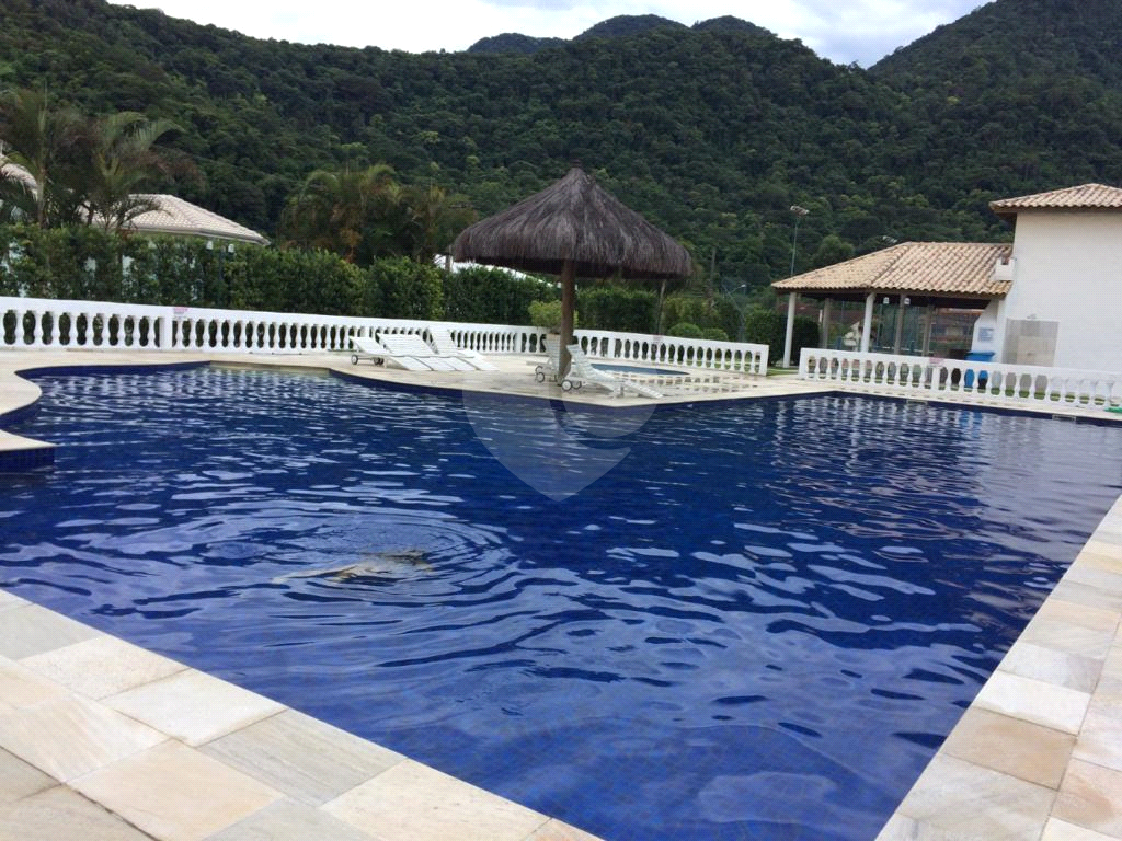 Paúba Um Vilarejo condomínio fechado sobrado venda 5 suítes piscina churrasqueira 4 vagas