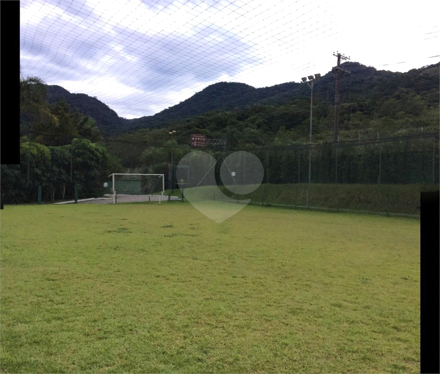 Paúba Um Vilarejo condomínio fechado sobrado venda 5 suítes piscina churrasqueira 4 vagas