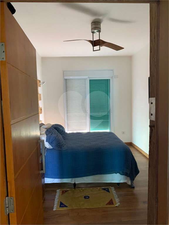 APARTAMENTO em LARGO DO AROUCHE