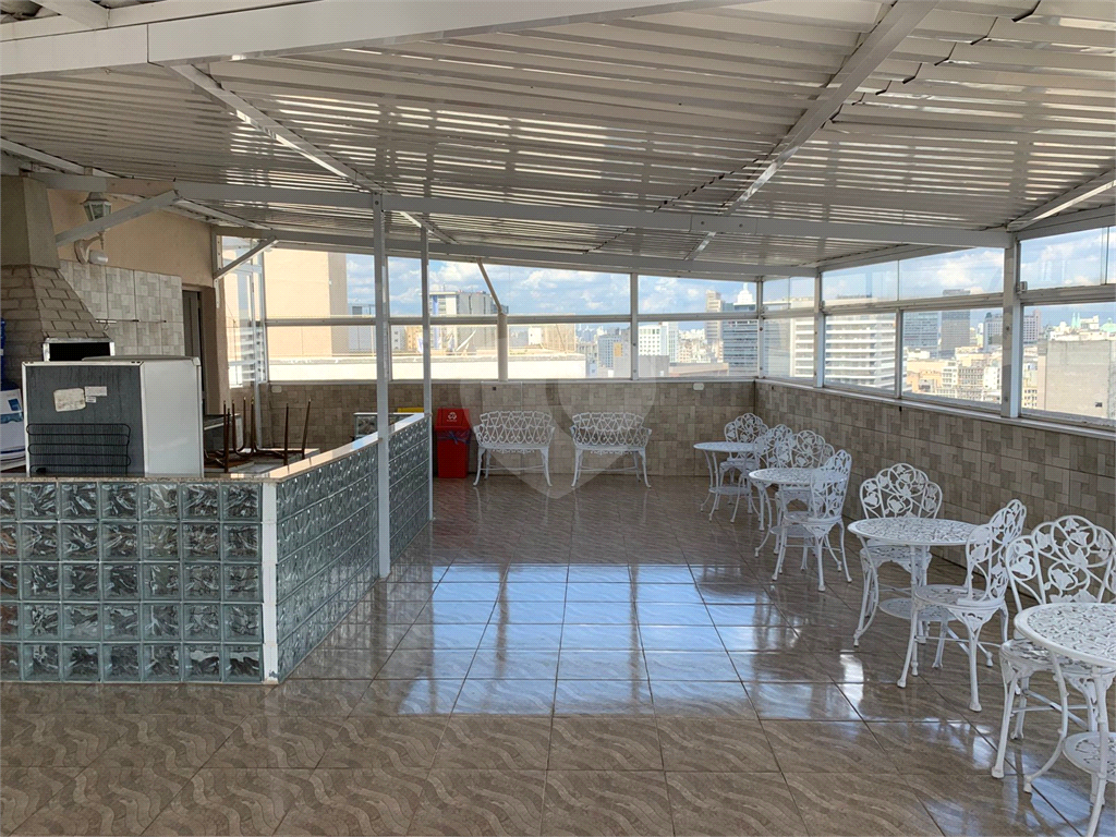 APARTAMENTO em LARGO DO AROUCHE