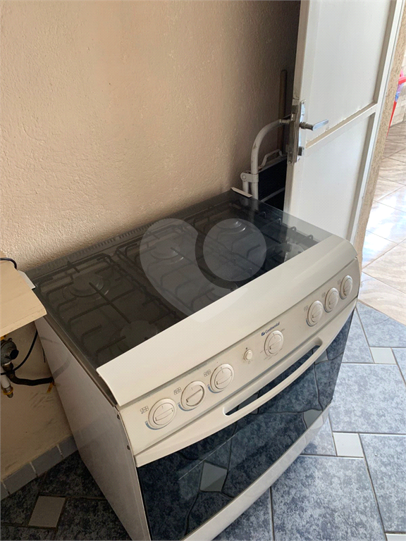 APARTAMENTO em LARGO DO AROUCHE