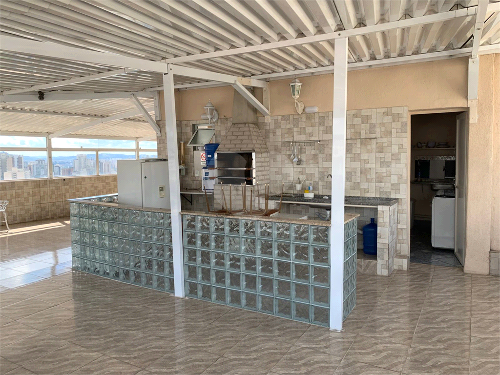 APARTAMENTO em LARGO DO AROUCHE