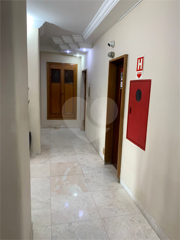 APARTAMENTO em LARGO DO AROUCHE