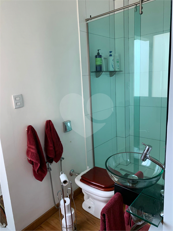 APARTAMENTO em LARGO DO AROUCHE