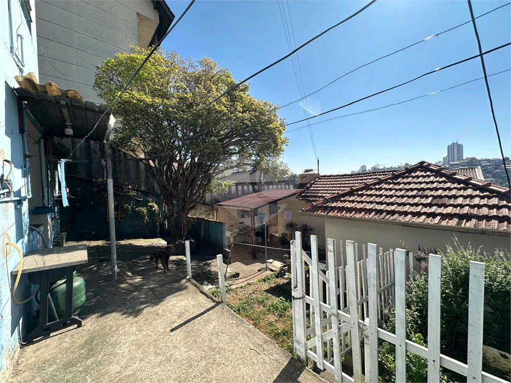 Casa bem cconservada ao lado da Marginal Tiete
