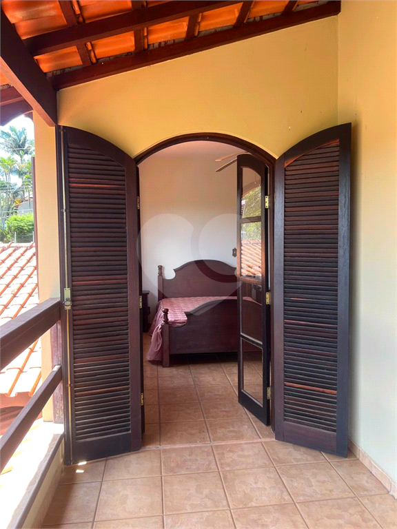 Casa à venda com 4 quartos, 220m² - Foto 8