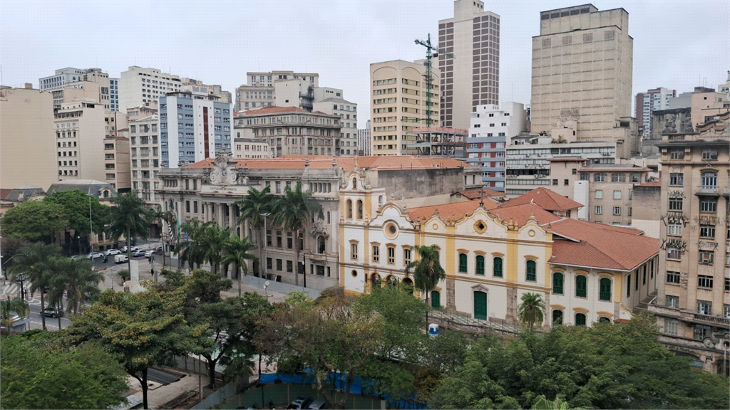 Predio inteiro a venda no Centro proximo a Prefeitura de São Paulo