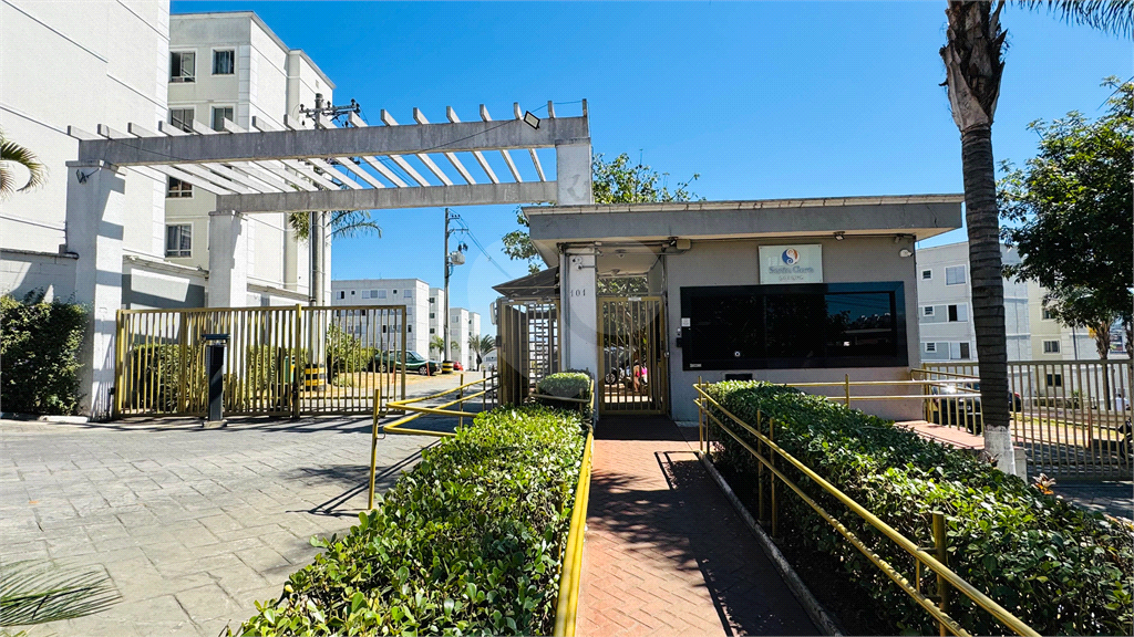 VENDE APARTAMENTO DE 2 DORMITÓRIOS COM VAGA DE GARAGEM E ÁREA DE LAZER
