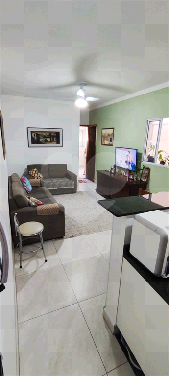 Apartamento 2 Dormitórios, Vaga. Vila Gustavo