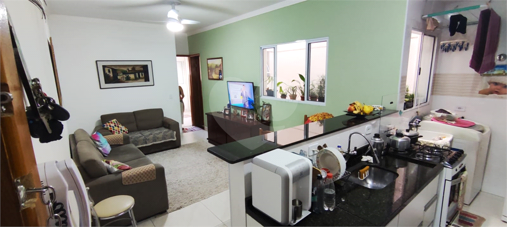 Apartamento 2 Dormitórios, Vaga. Vila Gustavo