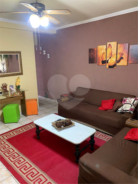 Uma casa que será o seu próximo LAR!