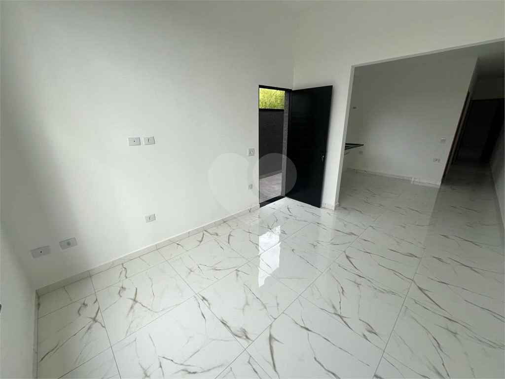 Casa à venda com 2 quartos, 61m² - Foto 5