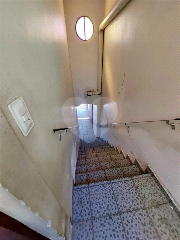 Casa à venda com 2 quartos, 244m² - Foto 11