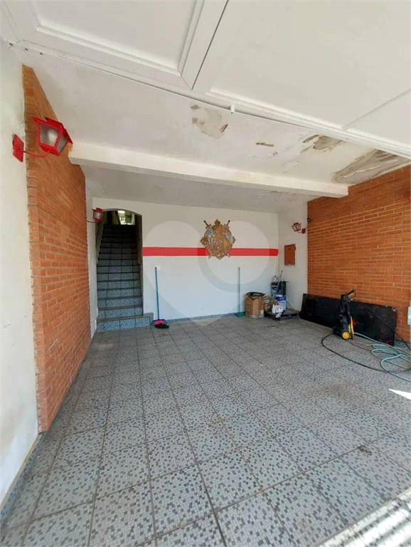 Casa à venda com 2 quartos, 244m² - Foto 12