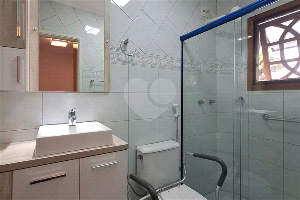 Casa à venda | 152 m² | 3 dormitórios (2 suítes) | 4 vagas no Mandaqui!