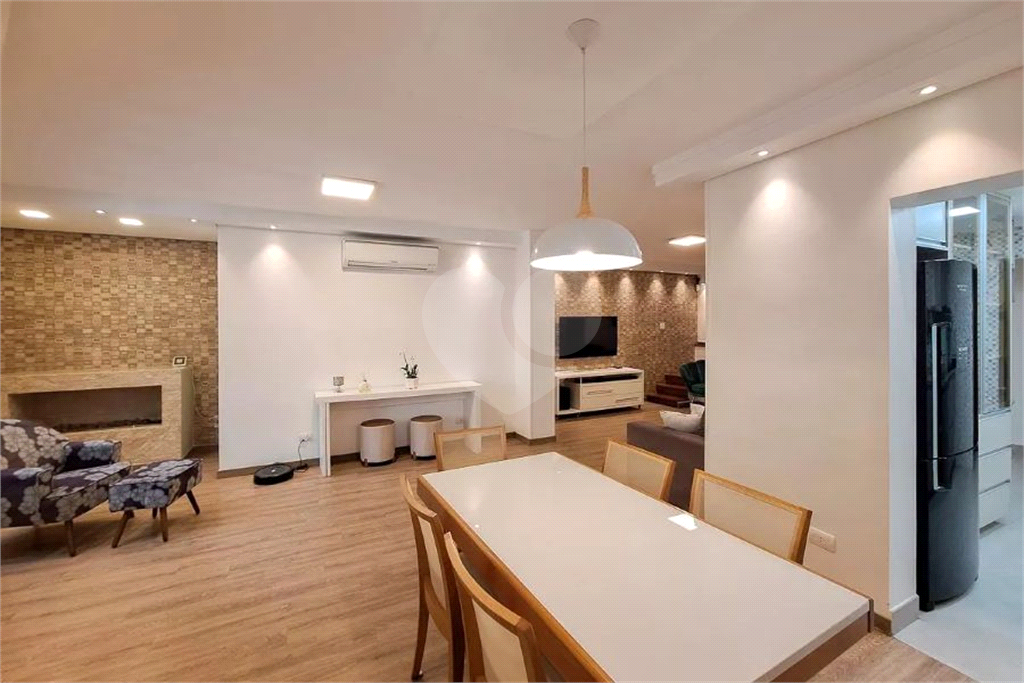 Casa à venda | 152 m² | 3 dormitórios (2 suítes) | 4 vagas no Mandaqui!
