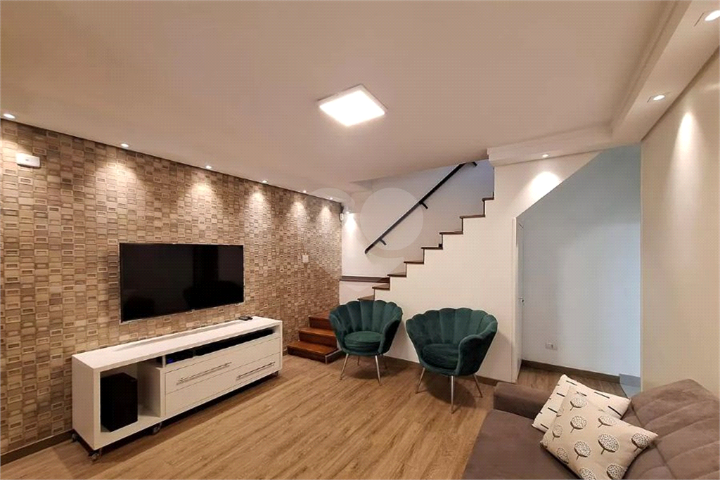Casa à venda | 152 m² | 3 dormitórios (2 suítes) | 4 vagas no Mandaqui!