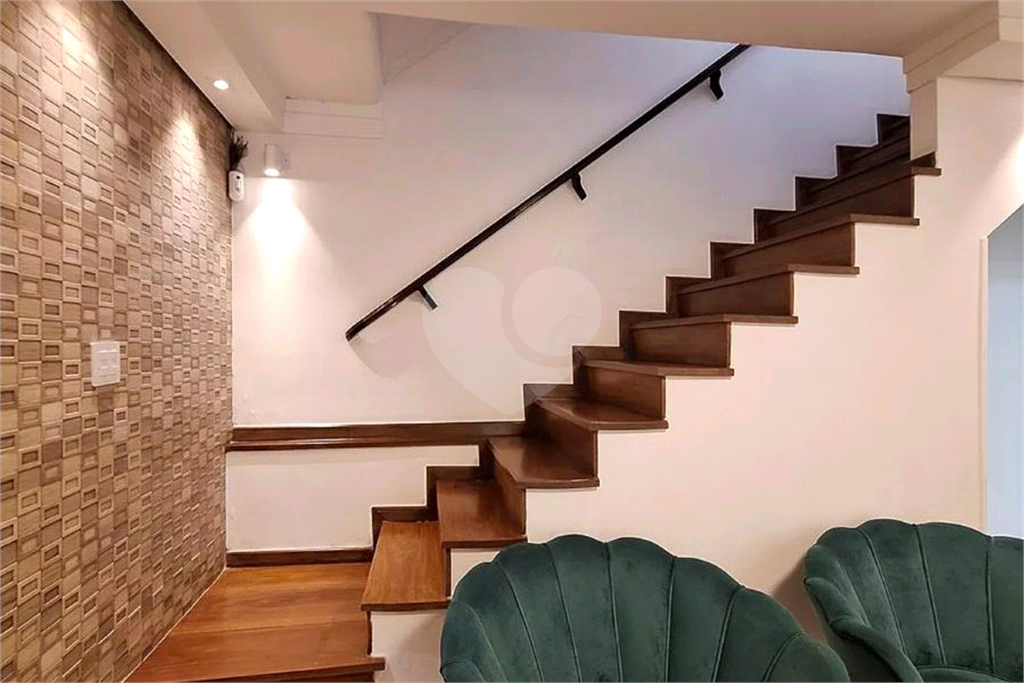 Casa à venda | 152 m² | 3 dormitórios (2 suítes) | 4 vagas no Mandaqui!