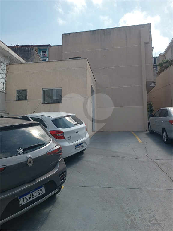 Casa em Condomínio 