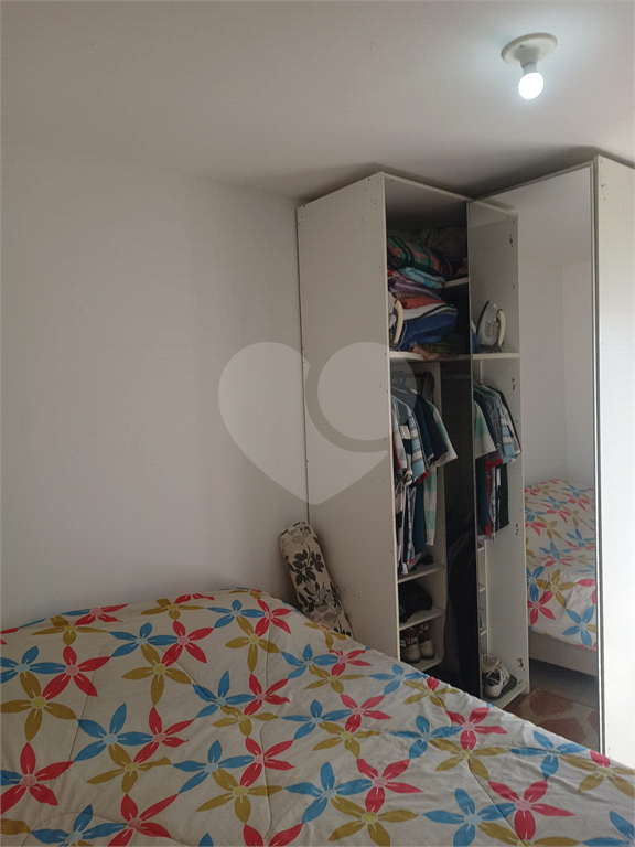 Casa em Condomínio 