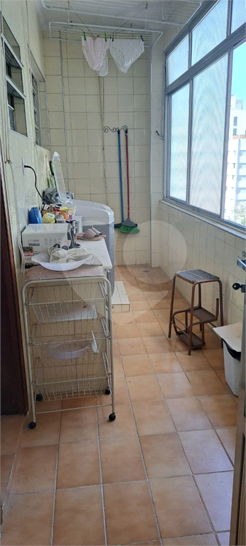 Apartamento à Venda na Aclimação