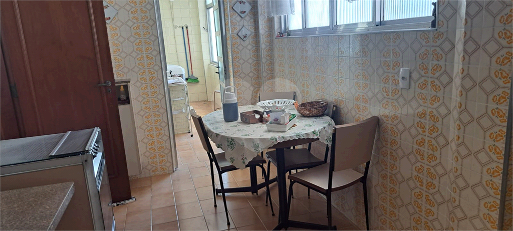 Apartamento à Venda na Aclimação